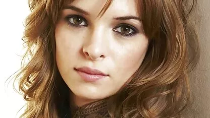 Danielle panabaker femmes.         danish retro xxx