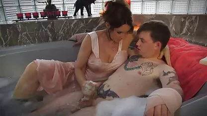 Rachel steele-milf 1491-jeu de gavin fille nue en public