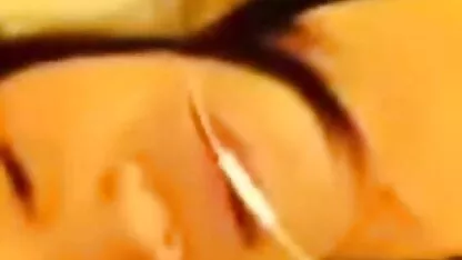 Fou thai ' pingouin 2 video de jolie fille nue
