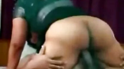 Le grand mystère de la fille chevauchant comme une pute film porno gratuit avec histoire