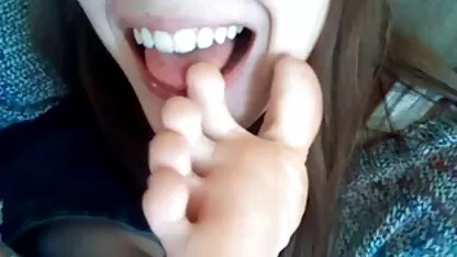 Les Pieds De L'Adolescence video sexe francais amateur
