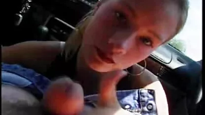 Beau visage dans la voiture gay porn hd online