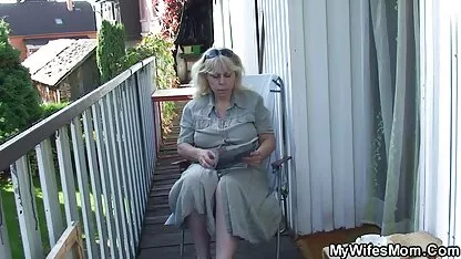 Putain de âgées maman de plein air homme femme xxx
