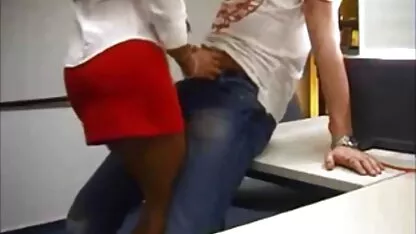 Belle hôtesse de l'air pris sur la caméra baise porne sex arab