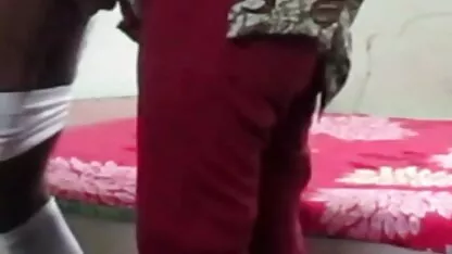 Femme baise le cul avec strapon et se branle lui aller animal porno arab