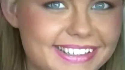 Babe prêt pour un bain 2 vidéo stars nues