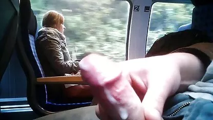 Train masturbation pour une jolie fille 2 pornos allemand