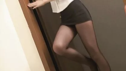 Glamour filles Asiatique sexy vêtements v8 porn gay school