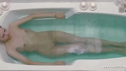 Martina garcia nue-la face cachée-hd film x infirmiere