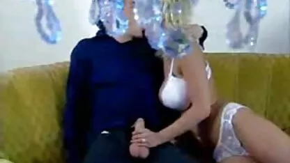 Sexe Italie avec les garçons fille ronde nue